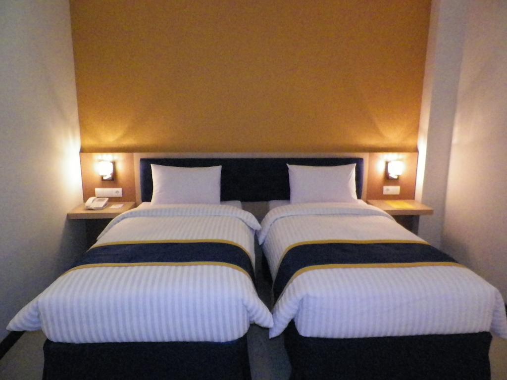 D'Best Hotel Pasar Baru Bandung Cameră foto